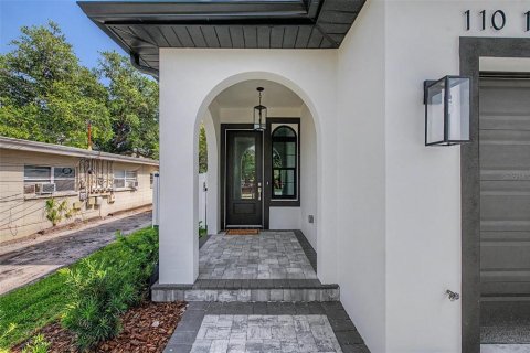 Touwnhouse à vendre à Tampa, Floride: 4 chambres, 295.89 m2 № 2199399 - photo 3