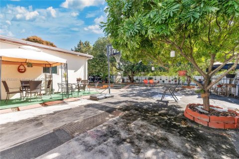 Casa en venta en North Miami, Florida, 3 dormitorios, 123.75 m2 № 1482558 - foto 23