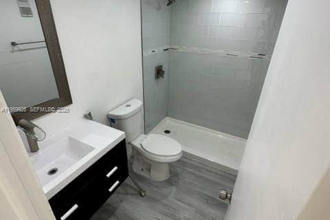 Condo in North Miami Beach, Florida, 2 bedrooms № 2080691 - photo 2