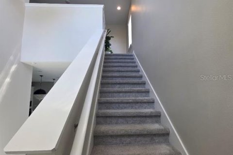 Villa ou maison à louer à Clermont, Floride: 4 chambres, 207.73 m2 № 2388978 - photo 19