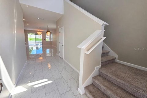 Villa ou maison à louer à Clermont, Floride: 4 chambres, 207.73 m2 № 2388978 - photo 3