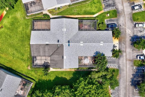 Casa en venta en Fort Pierce, Florida, 2 dormitorios, 118.91 m2 № 1207288 - foto 1