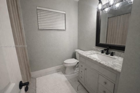 Casa en venta en Homestead, Florida, 3 dormitorios, 195.56 m2 № 2002699 - foto 14