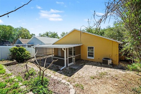 Casa en venta en Valrico, Florida, 3 dormitorios, 118.36 m2 № 2122122 - foto 3