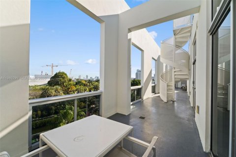 Купить кондоминиум в Майами-Бич, Флорида 2 спальни, 168.06м2, № 2045395 - фото 7