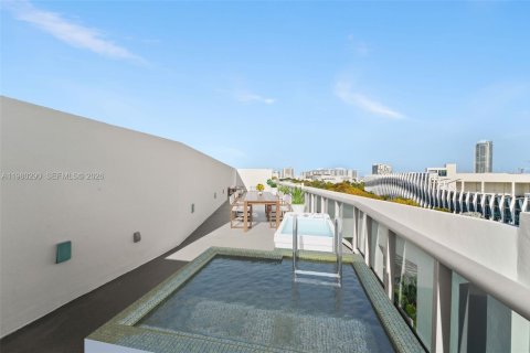 Купить кондоминиум в Майами-Бич, Флорида 2 спальни, 168.06м2, № 2045395 - фото 3