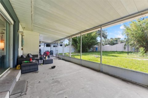 House in Brandon, Florida 4 bedrooms, 167.78 sq.m. № 1876296 - photo 28