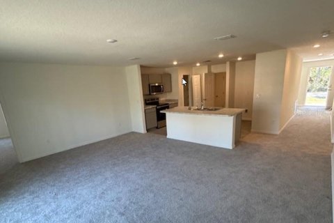 House in Palm Coast, Florida 4 bedrooms, 167.78 sq.m. № 1587287 - photo 6