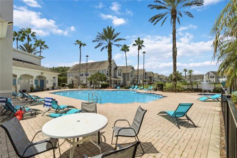 Condo in Orlando, Florida, 2 bedrooms  № 2229824 - photo 18
