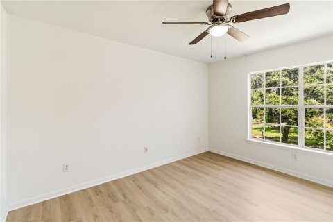 Condo in Orlando, Florida, 2 bedrooms  № 2229824 - photo 10