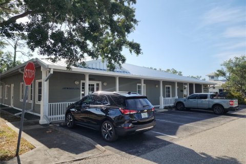 Commercial property in Port Charlotte, Florida 116.13 sq.m. № 2233142 - photo 2