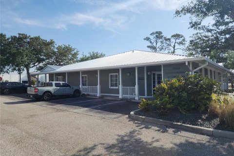 Commercial property in Port Charlotte, Florida 116.13 sq.m. № 2233142 - photo 3