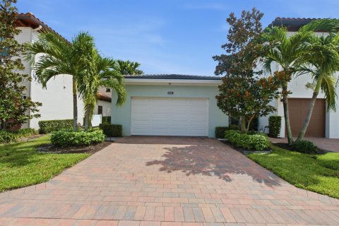 Villa ou maison à vendre à Palm Beach Gardens, Floride: 3 chambres, 249.72 m2 № 2356773 - photo 4