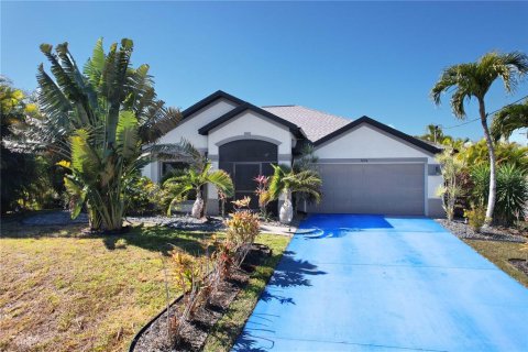 Villa ou maison à Cape Coral, Floride 3 chambres, 166.02 m2 № 2109503