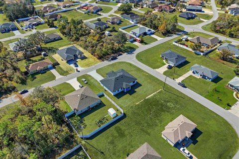 House in Ocala, Florida 4 bedrooms, 206.43 sq.m. № 2391375 - photo 5