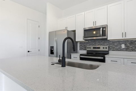 House in Ocala, Florida 4 bedrooms, 206.43 sq.m. № 2391375 - photo 28