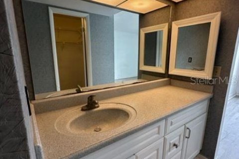 Copropriété à louer à Clearwater, Floride: 2 chambres, 97.55 m2 № 1810948 - photo 11