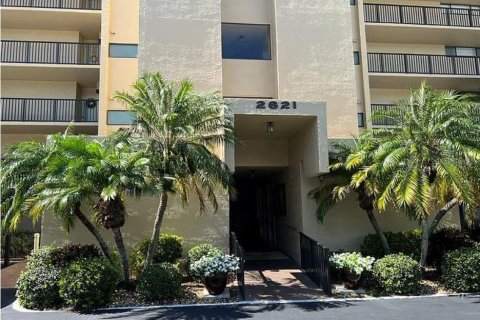 Copropriété à louer à Clearwater, Floride: 2 chambres, 97.55 m2 № 1810948 - photo 1