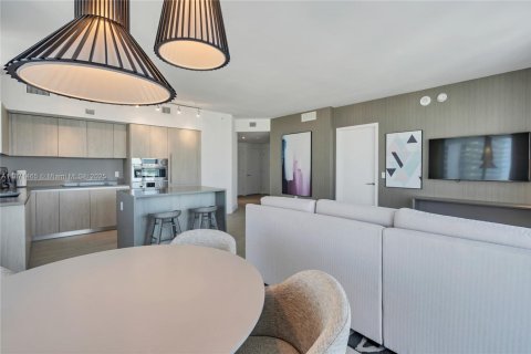 Купить кондоминиум в Холливуд, Флорида 2 спальни, 99.87м2, № 1980078 - фото 9