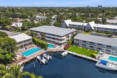 Condominio en venta en Fort Lauderdale, Florida, 1 dormitorio, 52.95 m2 № 2185721 - foto 3