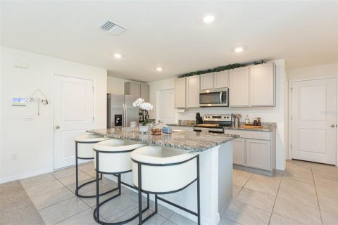 Casa en alquiler en Dade City, Florida, 5 dormitorios, 232.72 m2 № 2111233 - foto 17