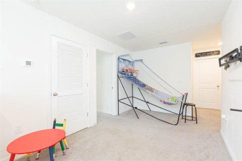 Casa en alquiler en Dade City, Florida, 5 dormitorios, 232.72 m2 № 2111233 - foto 4
