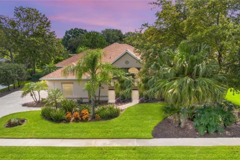 Casa en venta en Ormond Beach, Florida, 4 dormitorios, 271.65 m2 № 1856156 - foto 2