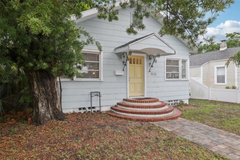 House in Saint Petersburg, Florida 2 bedrooms, 89.19 sq.m. № 1774041 - photo 19