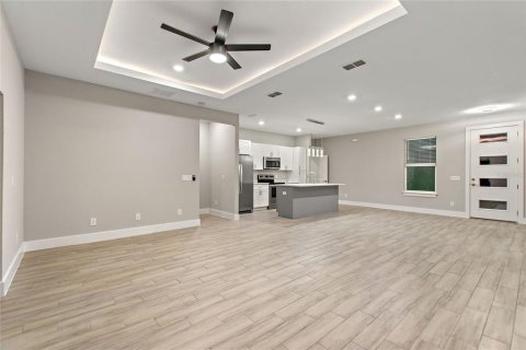 Casa en alquiler en Kissimmee, Florida, 4 dormitorios, 155.15 m2 № 1817942 - foto 11