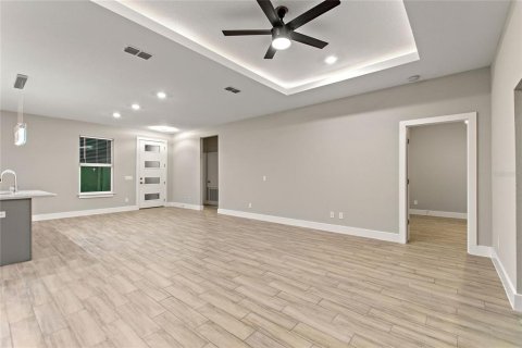 Casa en alquiler en Kissimmee, Florida, 4 dormitorios, 155.15 m2 № 1817942 - foto 10