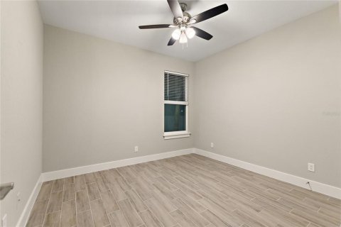 Casa en alquiler en Kissimmee, Florida, 4 dormitorios, 155.15 m2 № 1817942 - foto 23