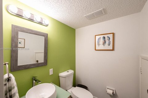 Touwnhouse à louer à Stuart, Floride: 2 chambres, 130.06 m2 № 2028976 - photo 8