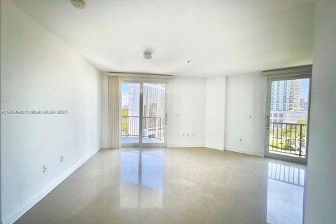 Condo in Miami, Florida, 2 bedrooms  № 2052749