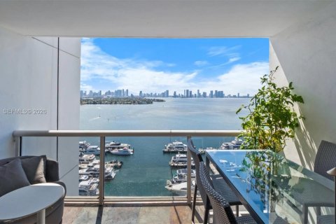 Copropriété à vendre à Miami Beach, Floride: 3 chambres, 144 m2 № 2070648 - photo 11