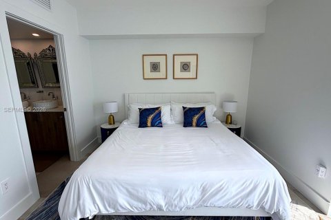 Copropriété à louer à Miami, Floride: 3 chambres, 121.98 m2 № 2010905 - photo 13