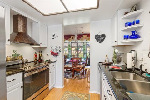 Villa ou maison à vendre à New Port Richey, Floride: 1 chambre, 67.17 m2 № 2235039 - photo 11