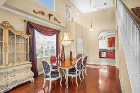 Townhouse in Apopka, Florida 3 bedrooms, 213.02 sq.m. № 2418837 - photo 5