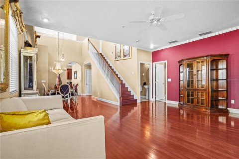 Townhouse in Apopka, Florida 3 bedrooms, 213.02 sq.m. № 2418837 - photo 7