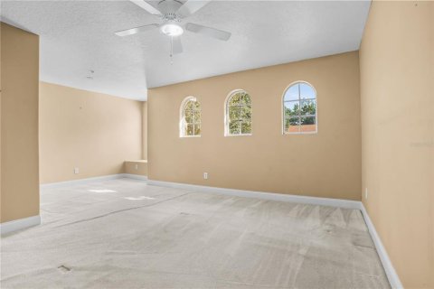 Townhouse in Apopka, Florida 3 bedrooms, 213.02 sq.m. № 2418837 - photo 25