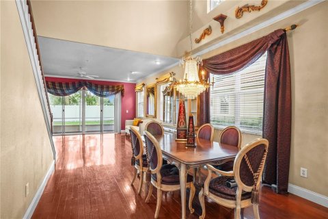Townhouse in Apopka, Florida 3 bedrooms, 213.02 sq.m. № 2418837 - photo 4
