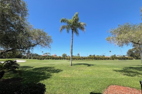 Condominio en alquiler en Saint Petersburg, Florida, 2 dormitorios, 82.68 m2 № 1138099 - foto 14