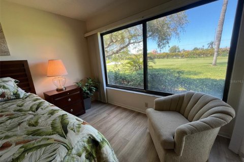 Condominio en alquiler en Saint Petersburg, Florida, 2 dormitorios, 82.68 m2 № 1138099 - foto 18