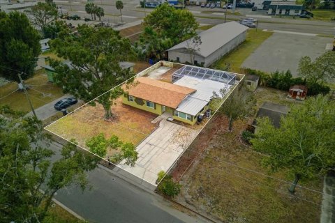 Villa ou maison à louer à Winter Haven, Floride: 3 chambres, 148.83 m2 № 2099482 - photo 8