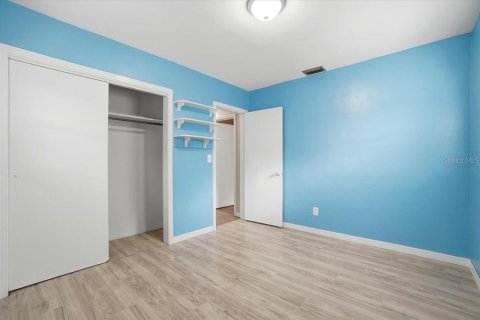 Villa ou maison à louer à Winter Haven, Floride: 3 chambres, 148.83 m2 № 2099482 - photo 30