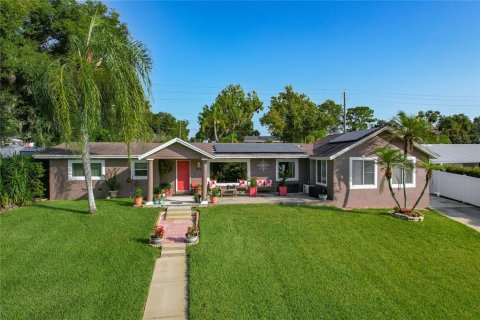 Casa en venta en Winter Haven, Florida, 3 dormitorios, 201.32 m2 № 2221048 - foto 3