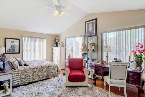 Casa en venta en Winter Haven, Florida, 3 dormitorios, 201.32 m2 № 2221048 - foto 17