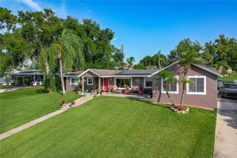 Casa en venta en Winter Haven, Florida, 3 dormitorios, 201.32 m2 № 2221048 - foto 8
