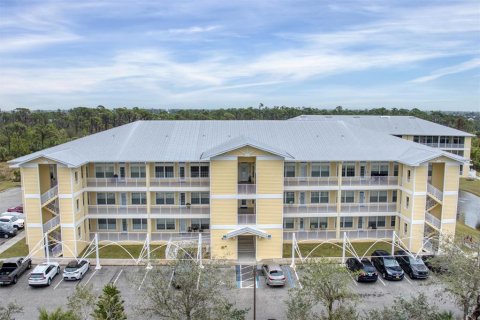 Condominio en venta en Rotonda, Florida, 3 dormitorios, 141.68 m2 № 1548225 - foto 1