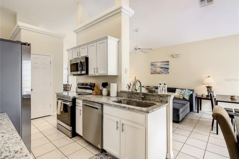 Villa ou maison à vendre à Clermont, Floride: 4 chambres, 147.81 m2 № 2407074 - photo 16