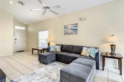 Villa ou maison à vendre à Clermont, Floride: 4 chambres, 147.81 m2 № 2407074 - photo 7
